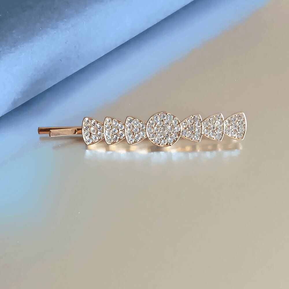 Three Pieces Star Pin Hair Accessory Set - Picture 6 of 13
